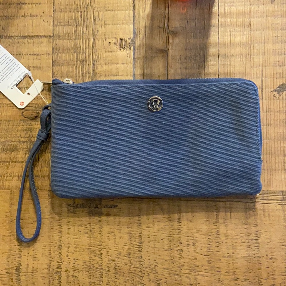 Lululemon Double Up Pouch - NEW